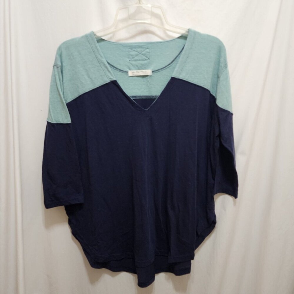 We The Free Navy Sky Blue Colorblock 3/4‎ Sleeve V-Neck Top Small